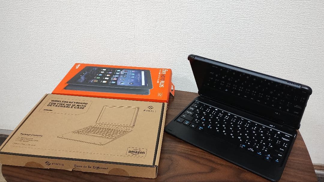 Amazon Fire HD 10 Plus キーボード付きケース