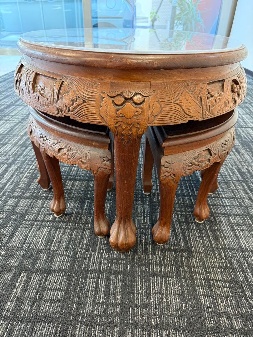 彫刻楕円形テーブルーデザイン椅子4客セット