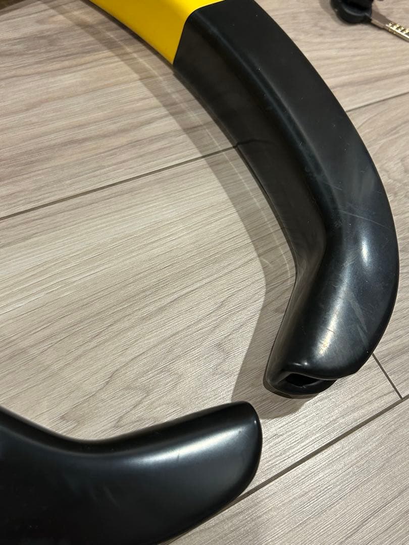 HORNET タイヤロック 鍵付き 防犯ステッカー付き