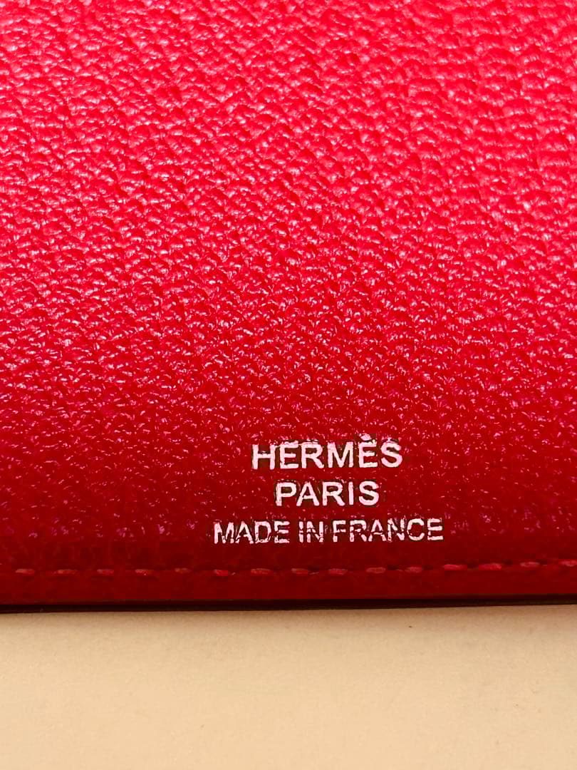 HERMÈS レッド メモ帳(付け替えリフィル付)
