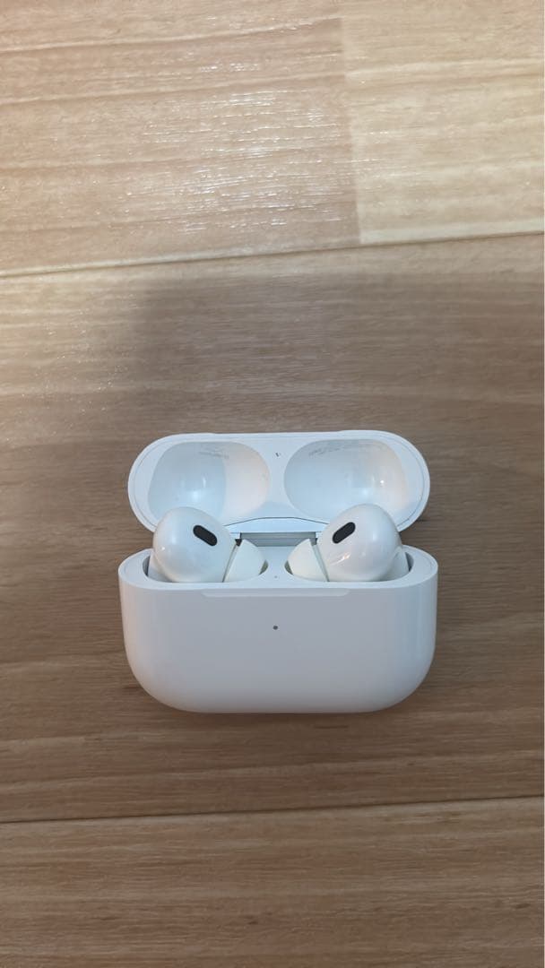 イヤホン AirPodsPro2