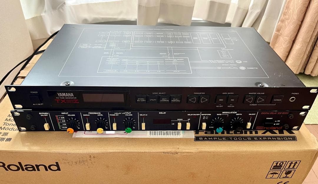 FM音源 YAMAHA TX81Z + ROLAND SDE-2000セット