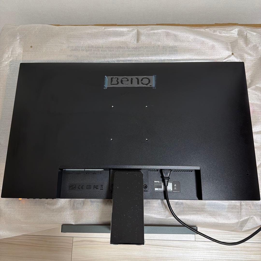 BenQ EW3270U 4K モニター　31.5インチUSB Type-C