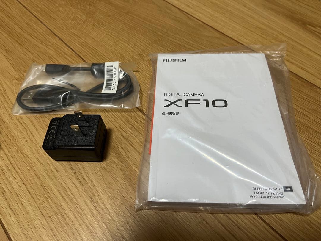 デジタルカメラ Fujifilm XF10