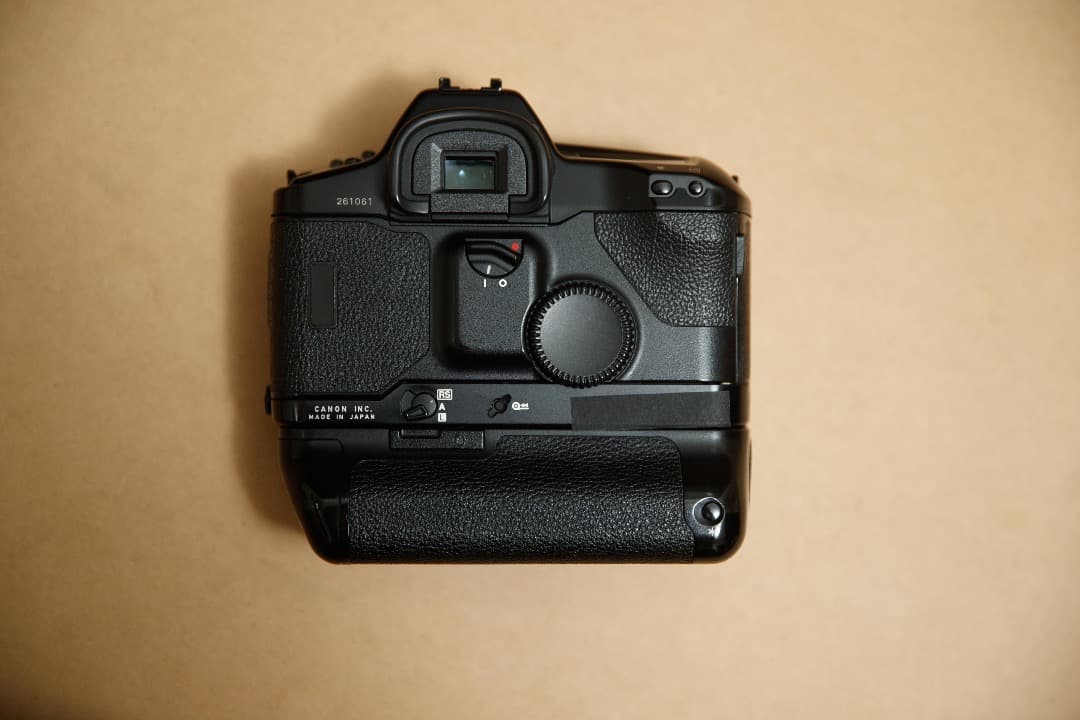 ★完動良品★ CANON EOS-1N RS