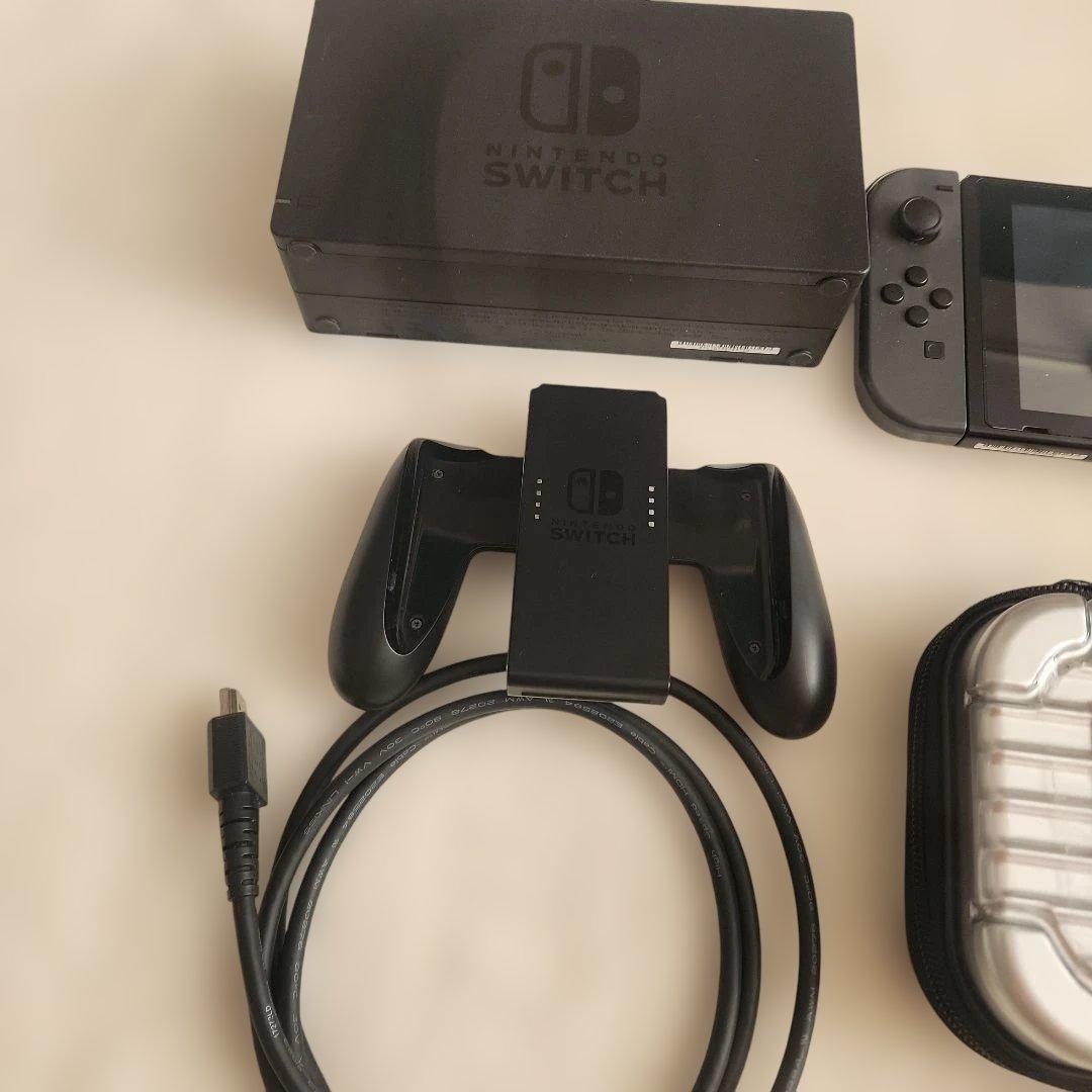 Nintendo Switch　グレー
