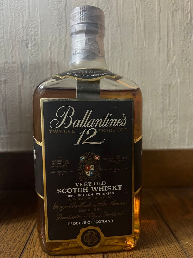 【終売品　貴重】バランタイン12年　1970年代　赤青紋章　 760ml