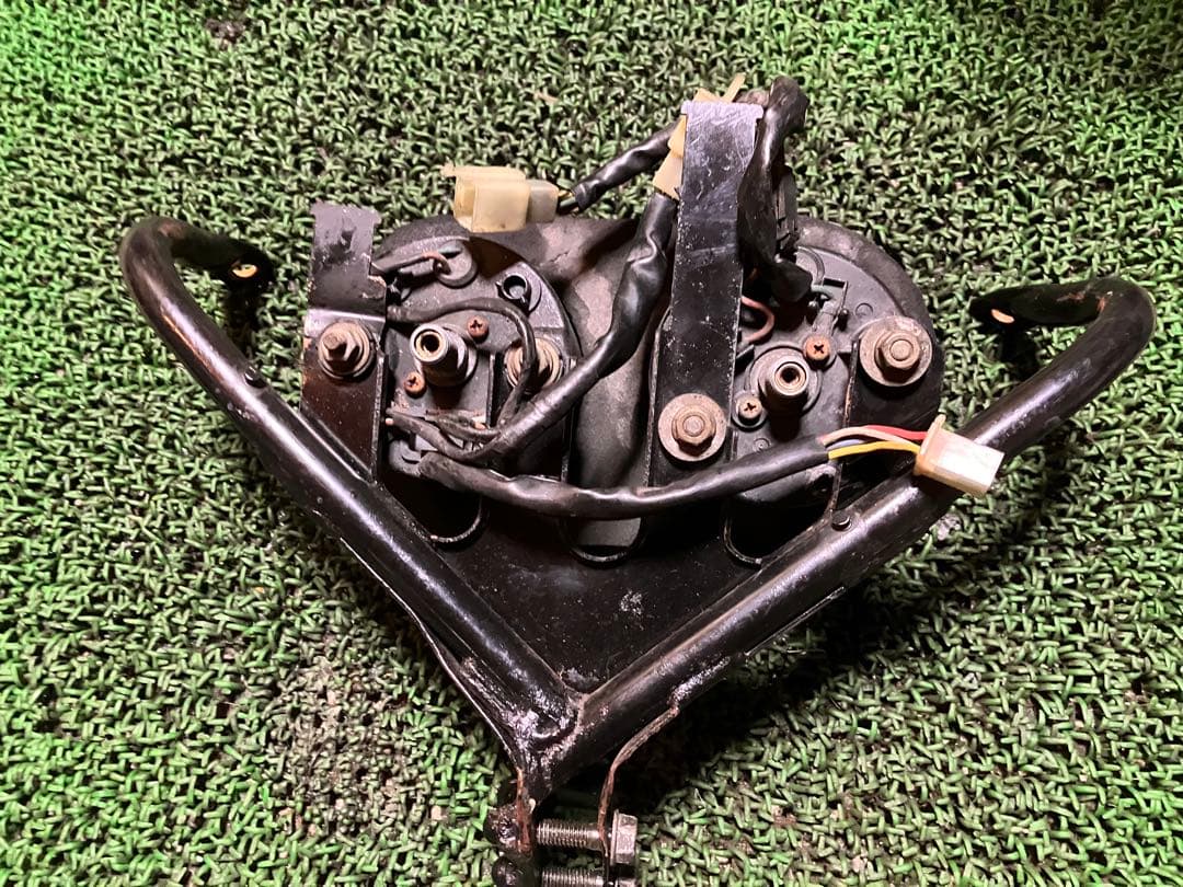 NS-1 スピードメーター　タコメーター　メーターステー　アッパーカウルステー