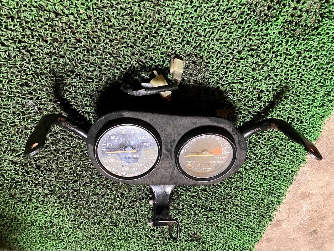 NS-1 スピードメーター　タコメーター　メーターステー　アッパーカウルステー