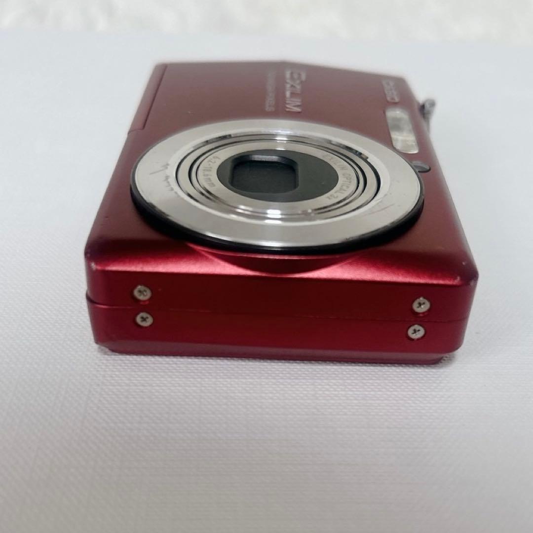 CASIO EXILIM EX-Z700 デジタルカメラ 赤 コンデジ レッド