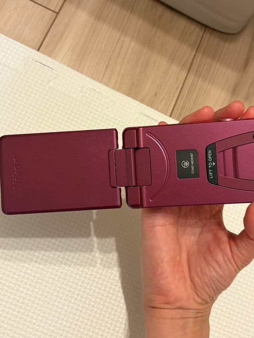 Nikon Coolpix S6900ピンク デジタルカメラ 本体と充電器