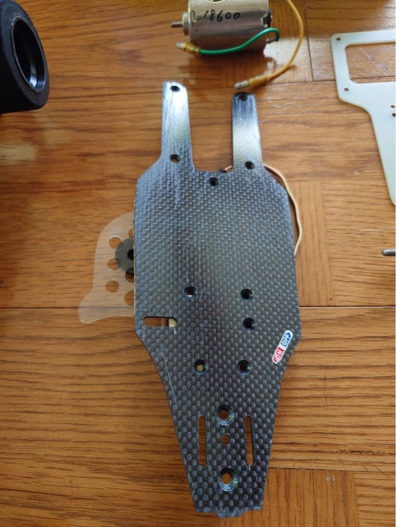 タミヤ F103 LM用コンバーションシャーシ