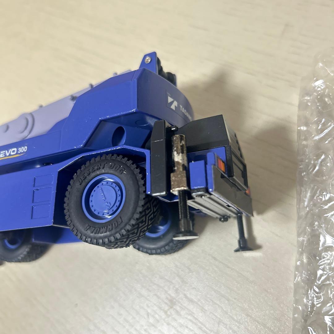 タダノ　ラフタークレーン　CREVO300 ミニチュア