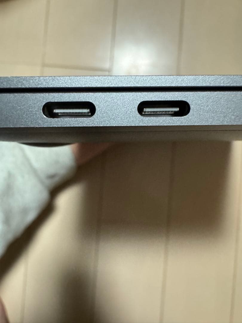 MacBook Pro 13インチ　2019年式