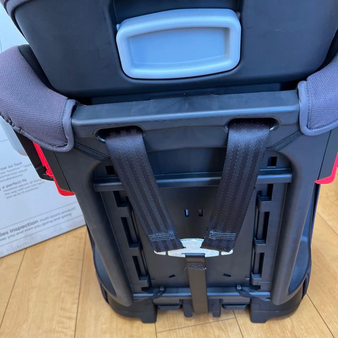 Joie ジョイー エレベート チャイルドシート ジュニアシート