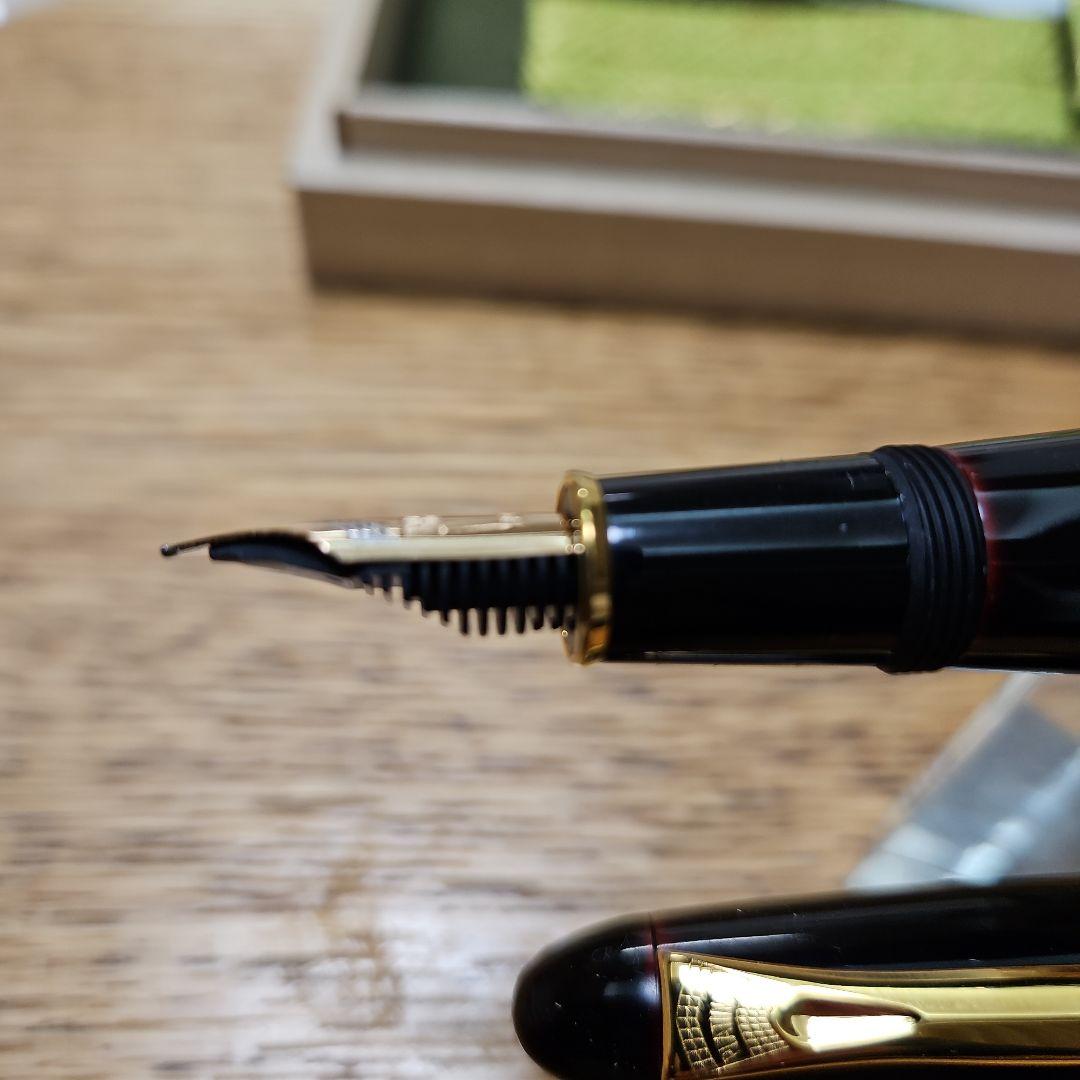 プラチナ 万年筆 【出雲 赤溜】 18K 中字 PLATINUM 未使用