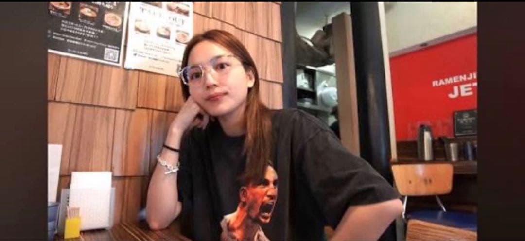 UFC公式 マックス・ホロウェイ Tシャツ Lサイズ