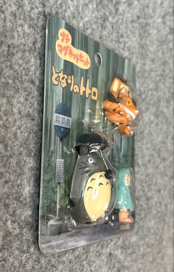 となりのトトロ プチマグネットセット トトロの雨の日 スタジオジブリ