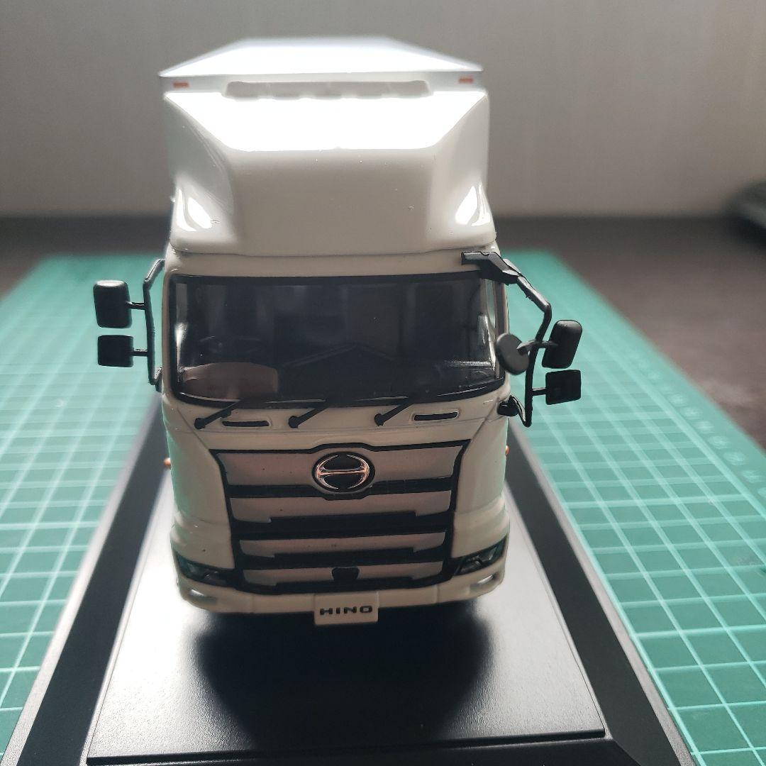 非売品1/43　日野プロフイア　本体約30cmダイカスト製品