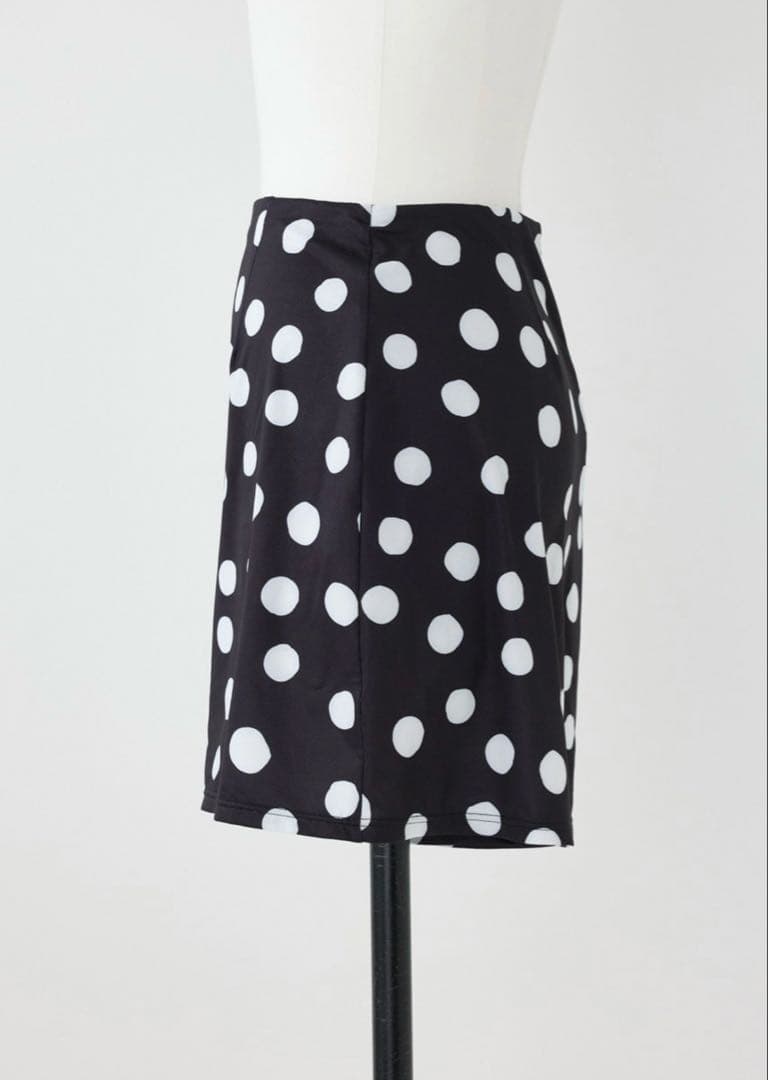 【新品未使用】ナゴンスタンスHand-drawn dot SWIM パンツ