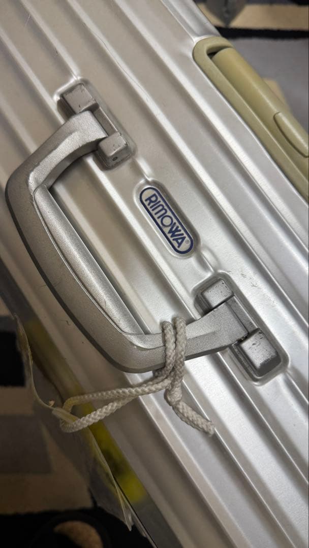 リモア パイロット シルバー アルミ キャリーケース
