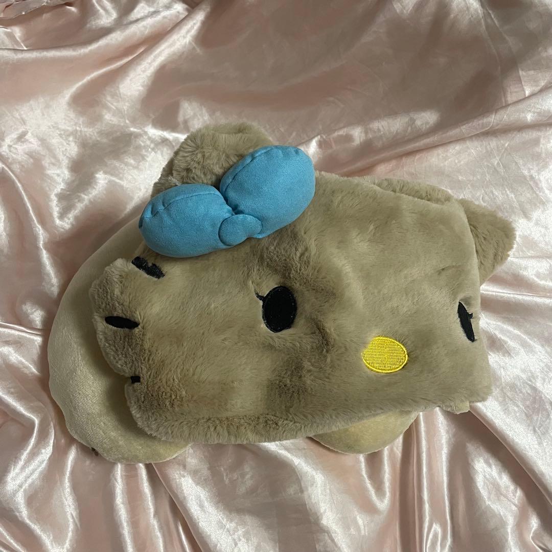 【即日発送】新品 日焼けキティ ネックピロー‬ 海外旅行 トラベル 日本未発売