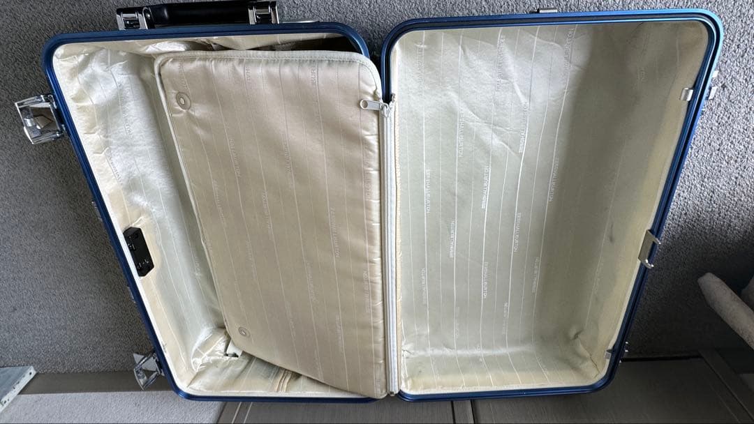 USA製 ゼロハリバートン アルミ キャリーケース ZR21 2輪 艶ありブルー