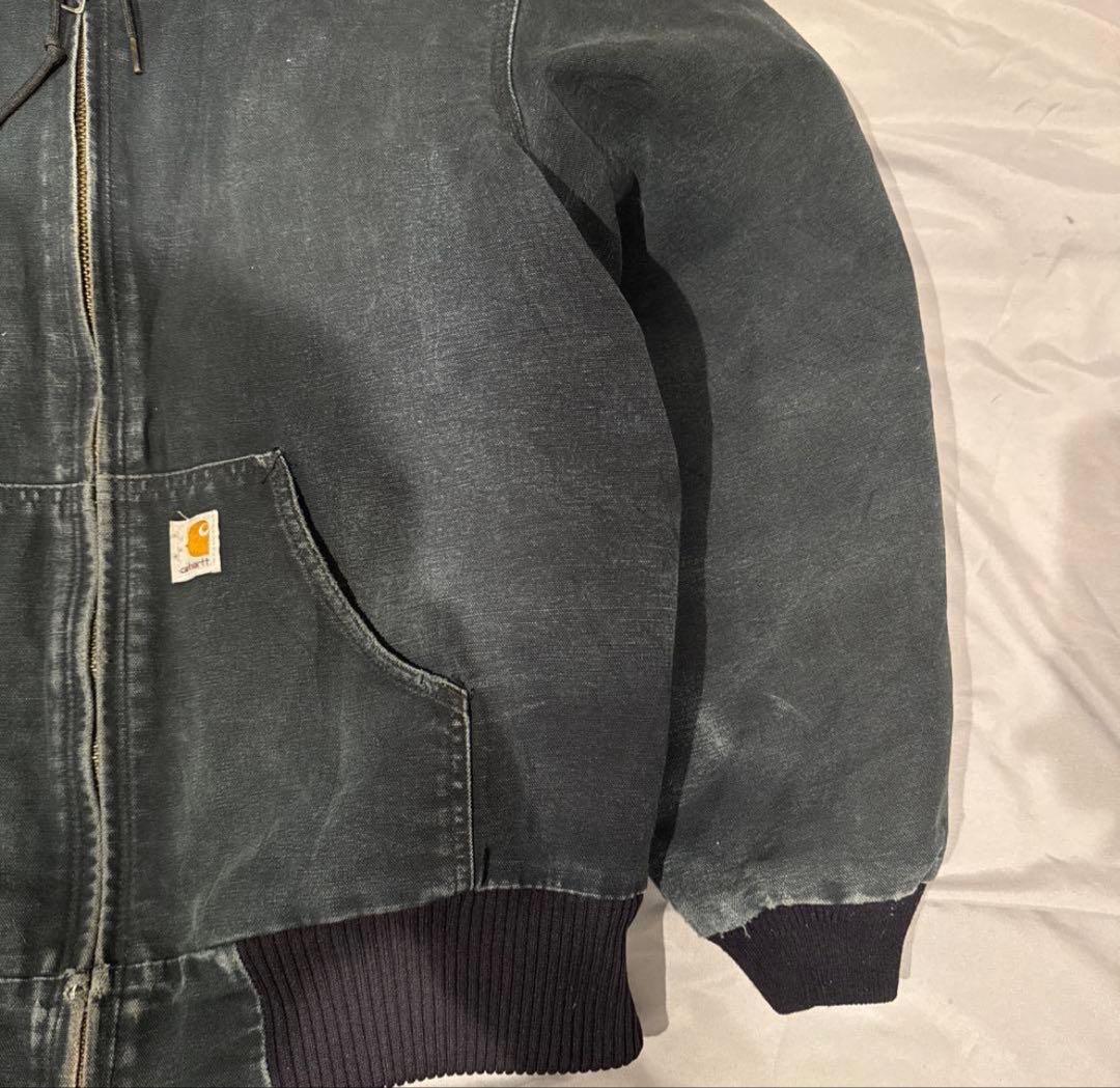 カーハートアクティブジャケット　レアカラー