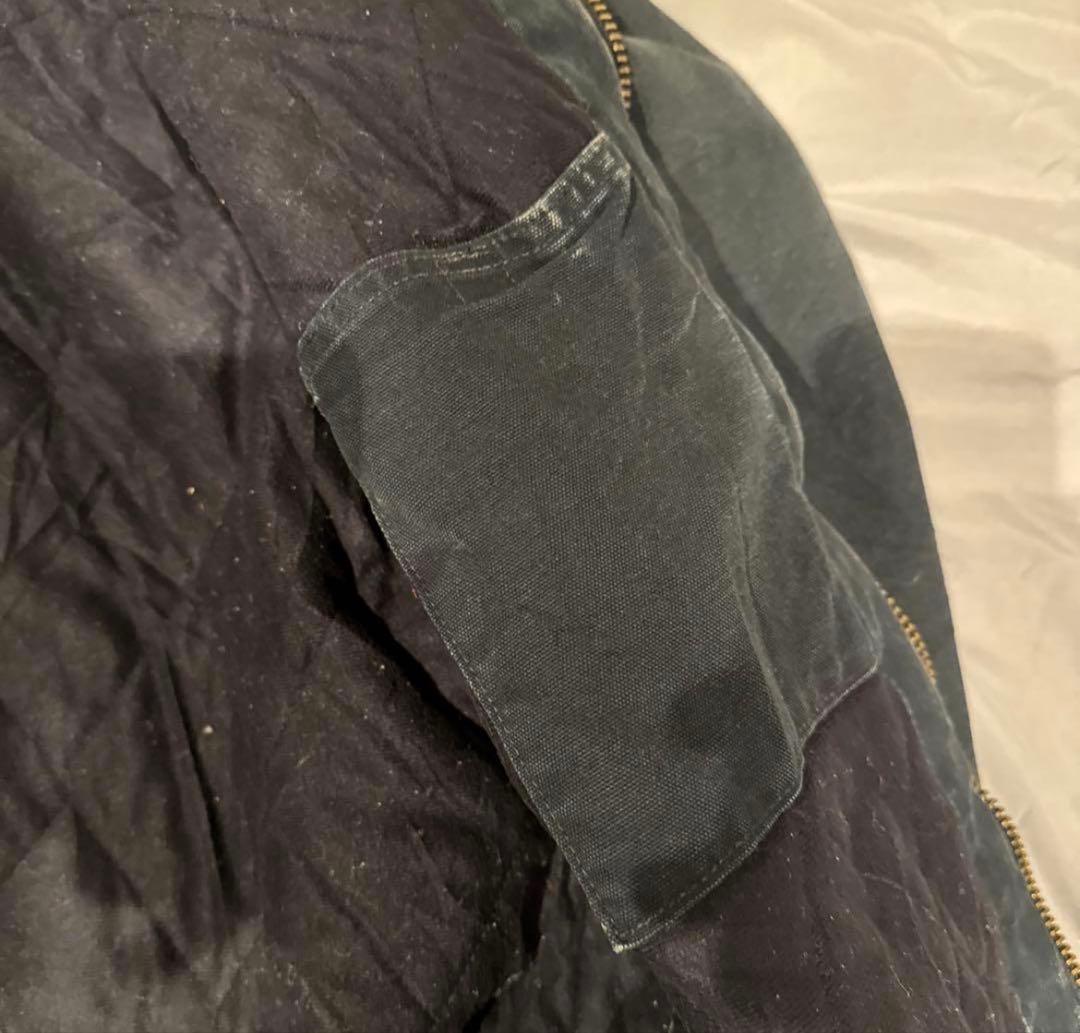 カーハートアクティブジャケット　レアカラー