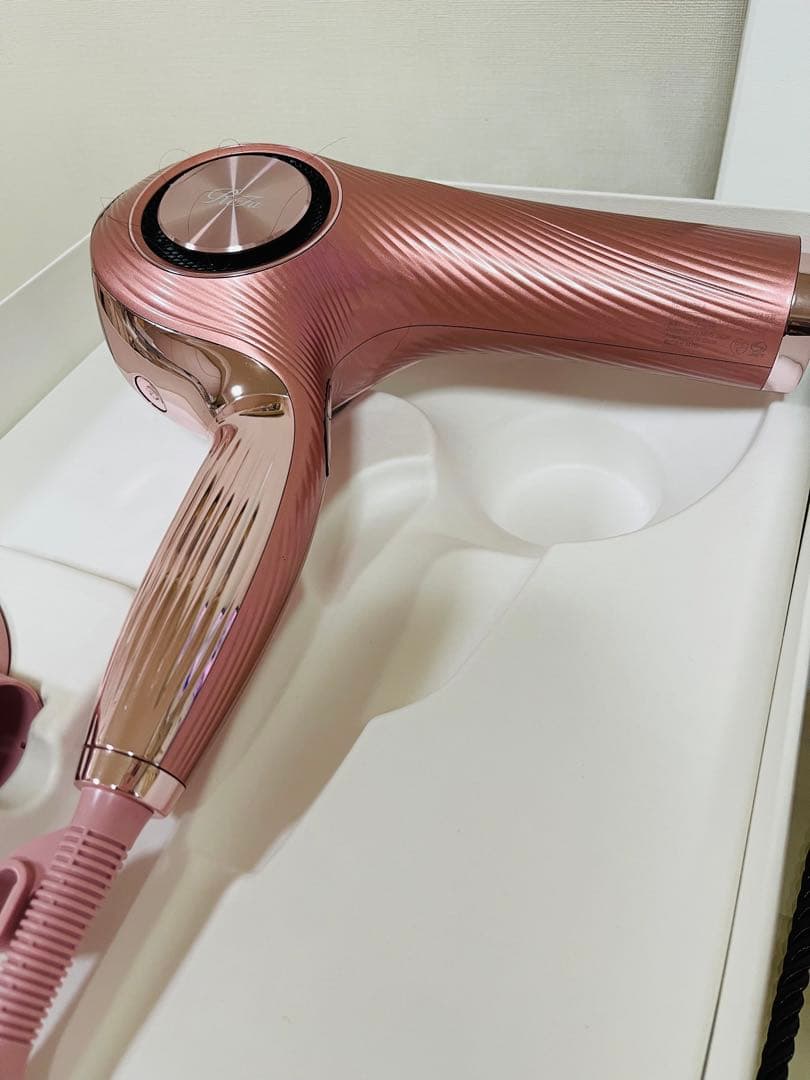 ReFa ヘアドライヤー ピンク　2024年製 　美品　化粧箱あり