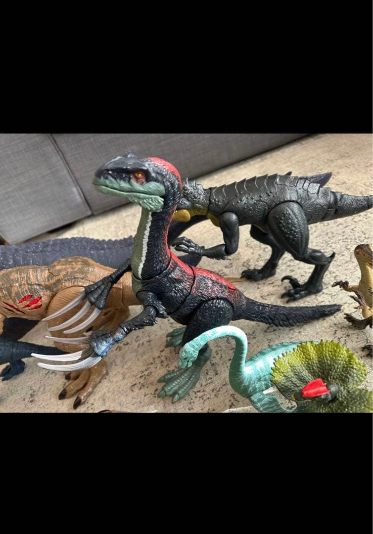 恐竜フィギュアセット 13体　マテル