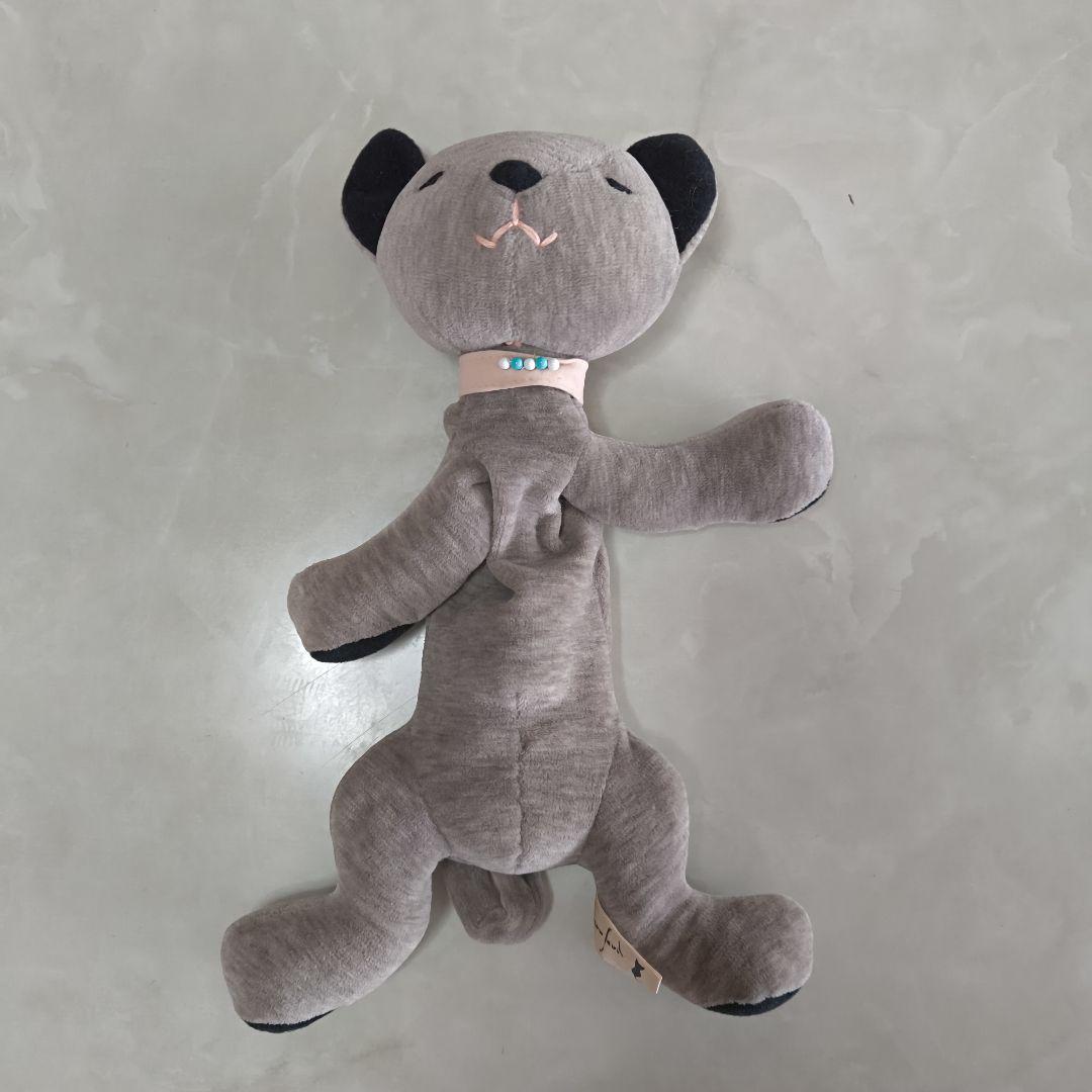 レア　ぬいぐるみ　モンスイユ　猫　ねこ　グレー　シャム猫　手にハートのワッペン