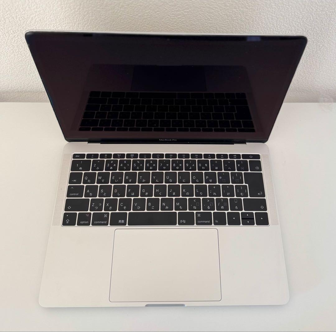 美品 Macbook Pro 2017 13インチ SSD 1TB 新バッテリー
