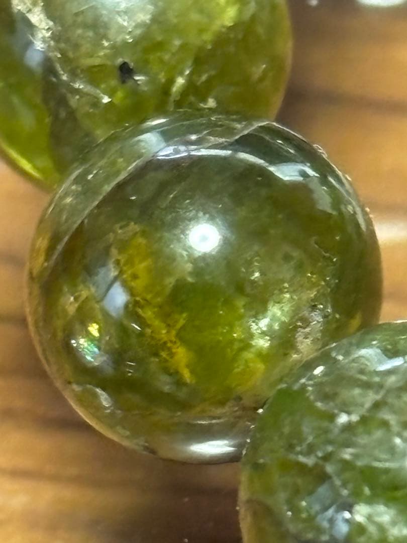 天然石 緑色 ペリドット！ブレスレット！この大きさ！そこら辺にはありません☺️