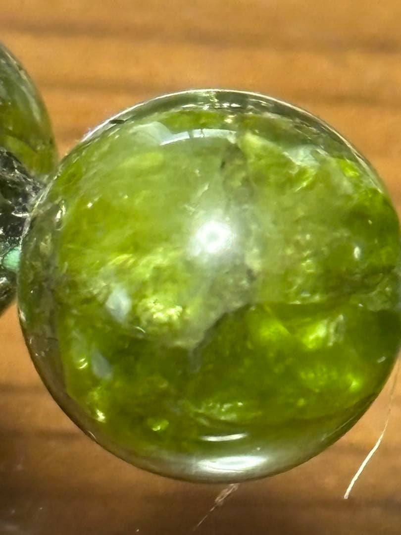 天然石 緑色 ペリドット！ブレスレット！この大きさ！そこら辺にはありません☺️