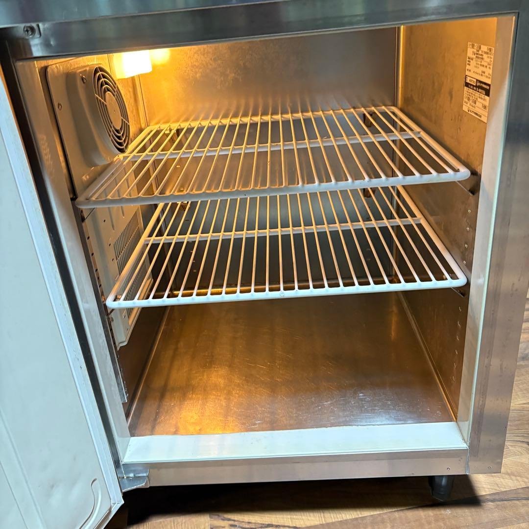 ② 美品　送料込み　HOSHIZAKI　ホシザキ　業務用　テーブル形冷蔵庫