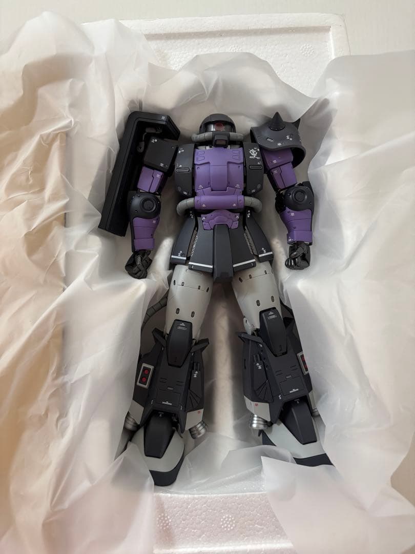 メタルコンポジット　GFFMC 高機動型ザクII 黒い三連星　#1024 美品