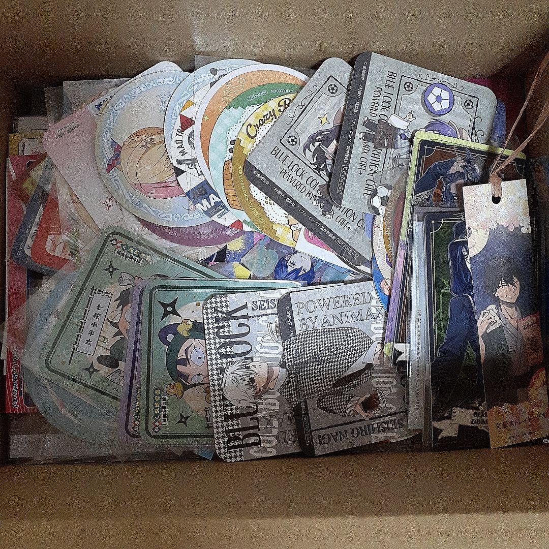 アニメ・マンガ・キャラクター　紙類　紙系　紙雑貨　大量　まとめ売り
