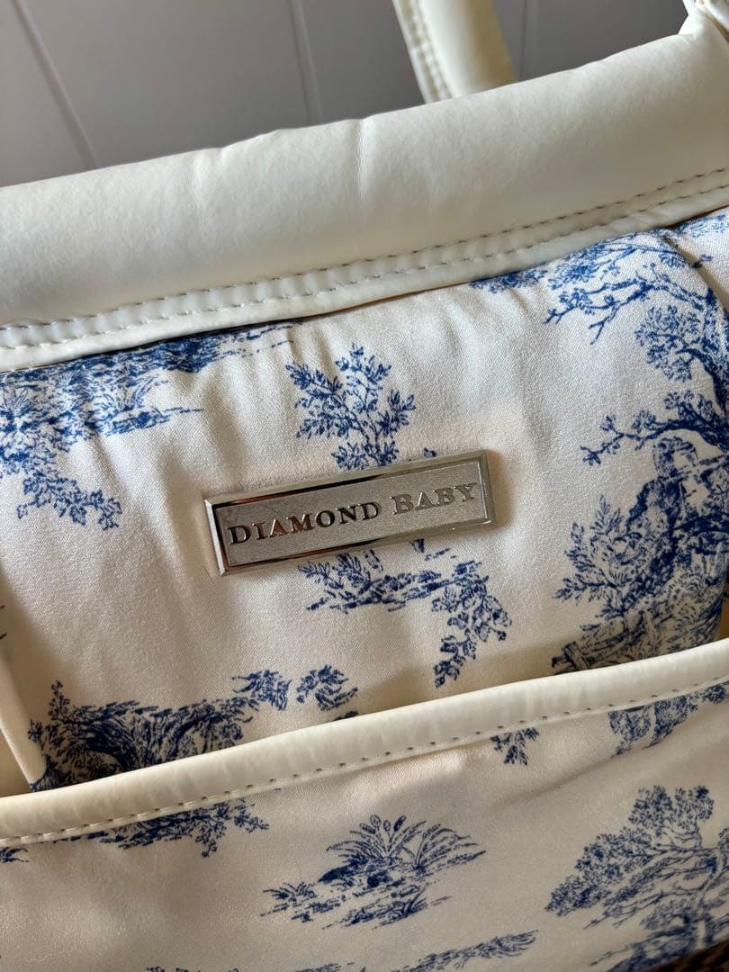 【値下げ】Diamond Baby マシュマロイージーキャリーバッグ Lサイズ