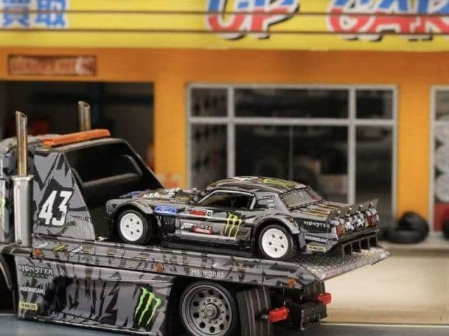 1/64 フォードフーニガン Mustang Hoonicorn Monster