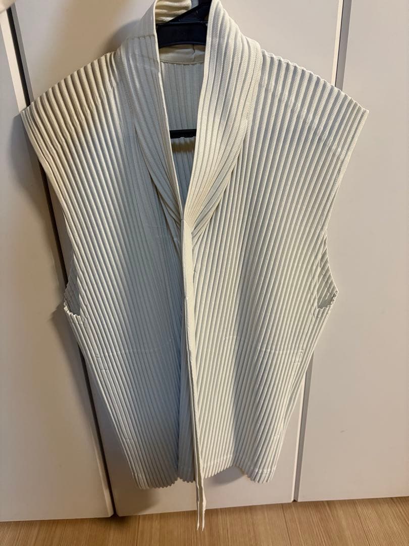 HOMME PLISSÉ ISSEY MIYAKE トップス