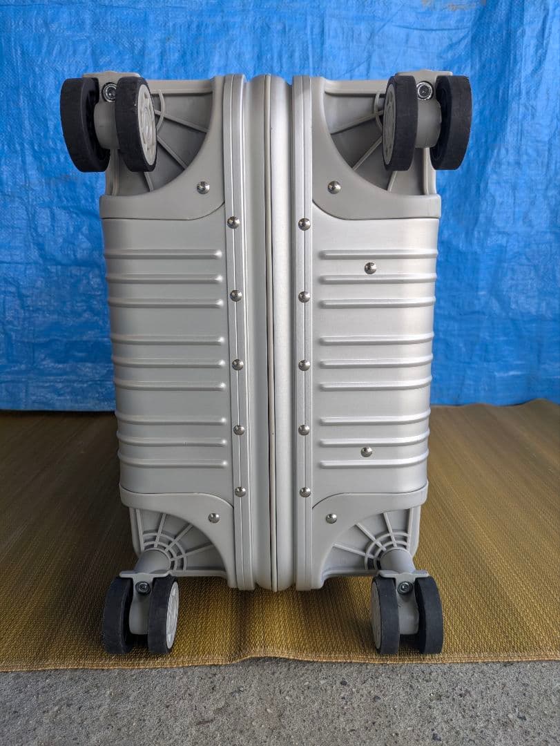 【cat】Mercedes-Benz キャリーケース