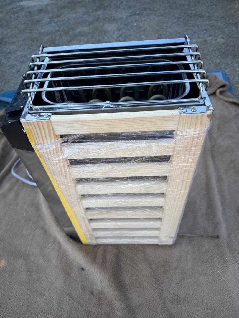 新品未使用品　即納！サウナヒーター 3KW200V サウナストーブ　配線済み