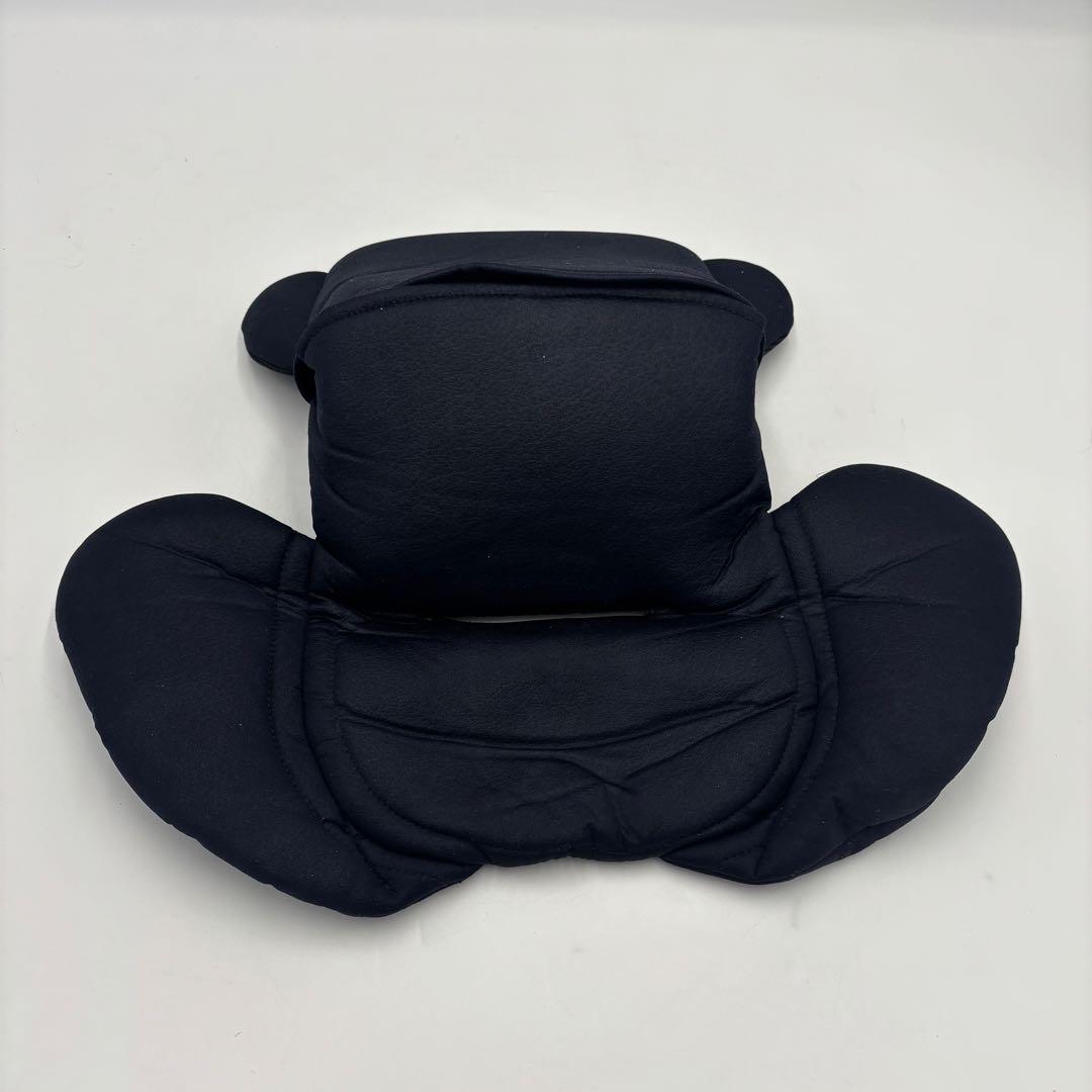 良品　コンビ　チャイルドシート　ネセルターンネクスト 360°ターン 新生児〜