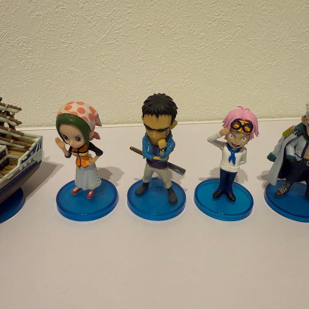 ワンピース ワーコレ 11体セット 激レアあり バラ売り不可 白ひげ スモーカー