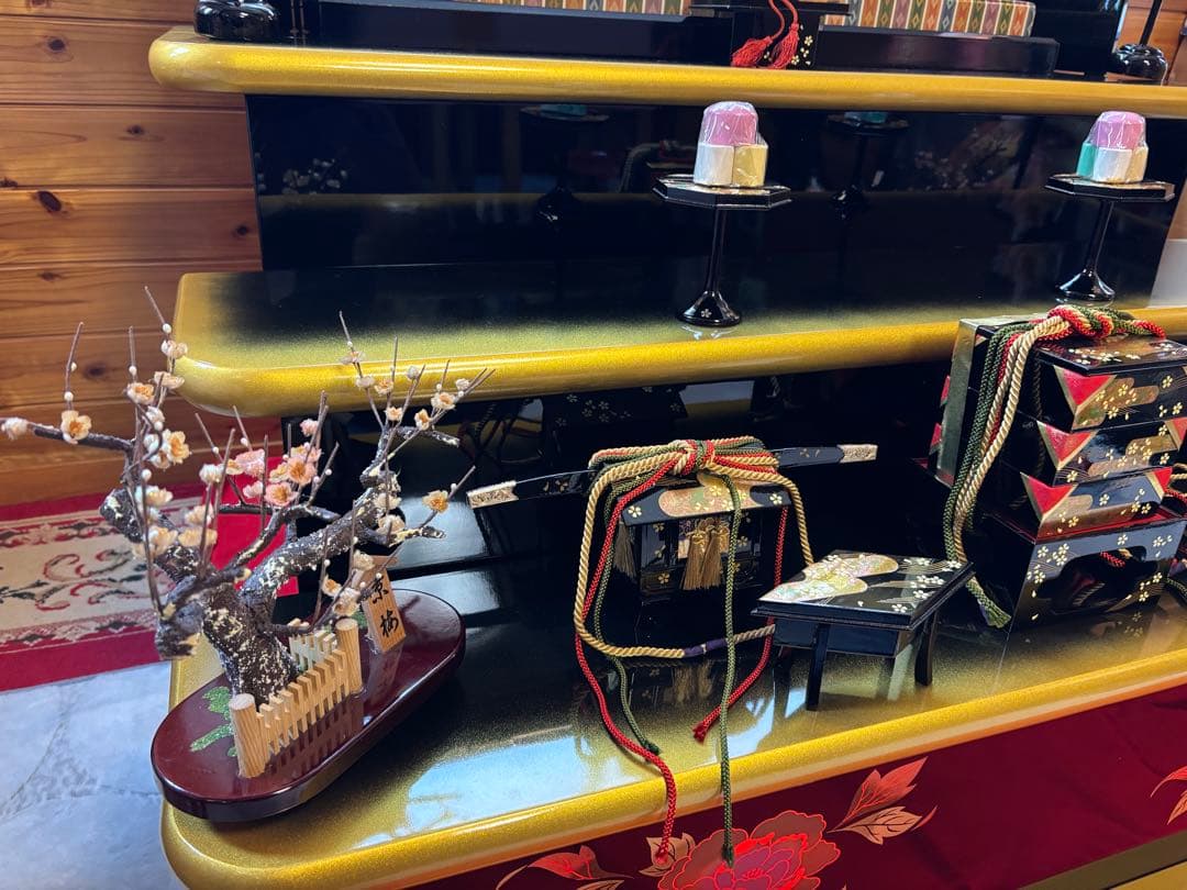 雛壇 三段飾り　①雛壇のみ