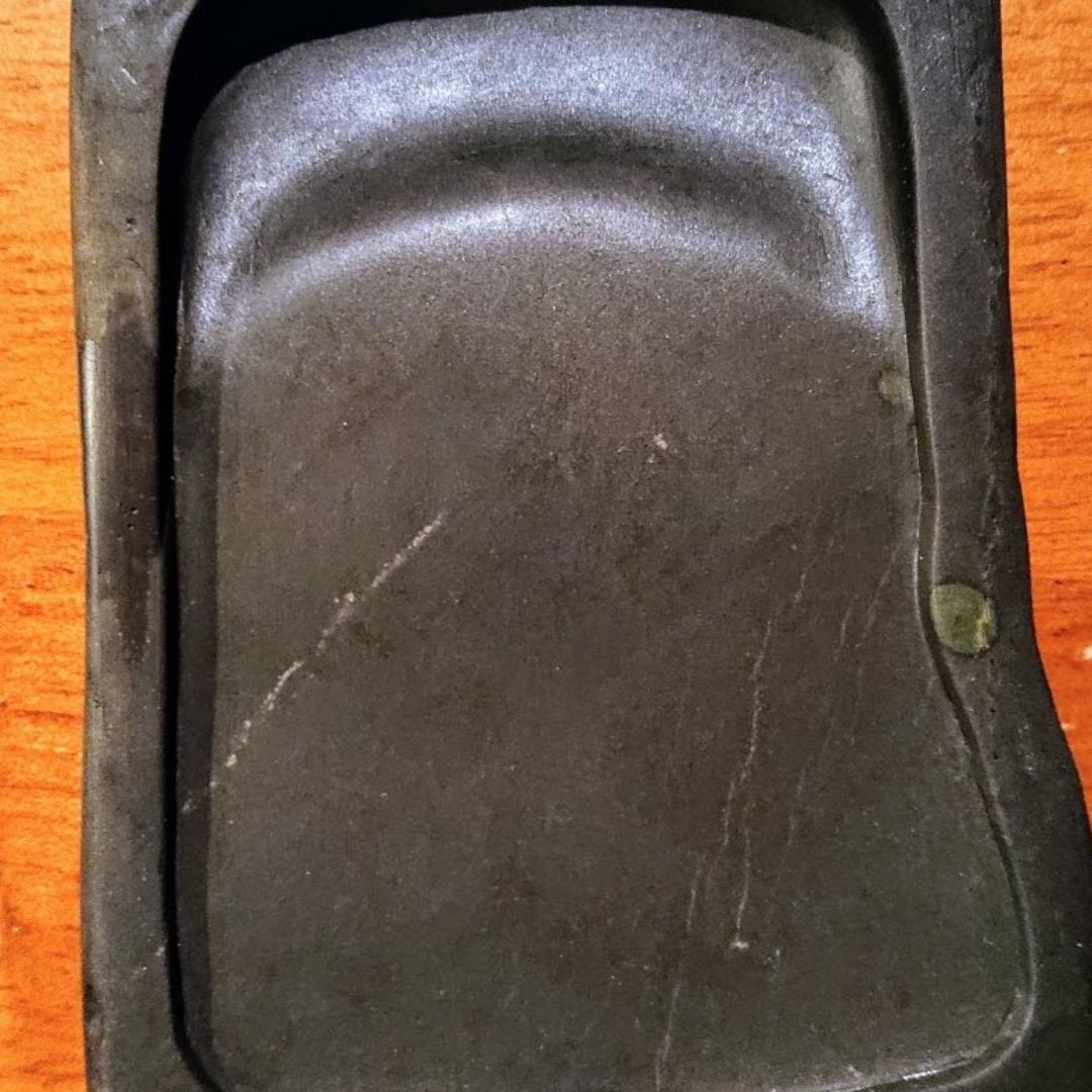 【美品】端渓硯 石眼 彫刻入り ケース付き