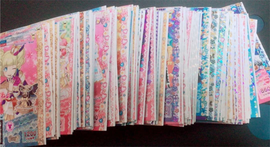 プリチャン まとめ売り 500枚位 ＋プリパラ50枚位