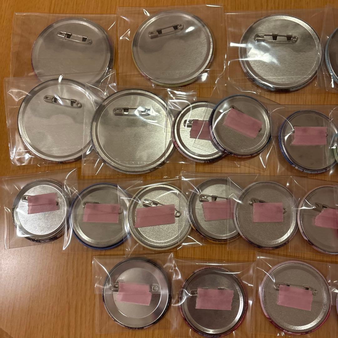 TWICEツウィ 缶バッチセット