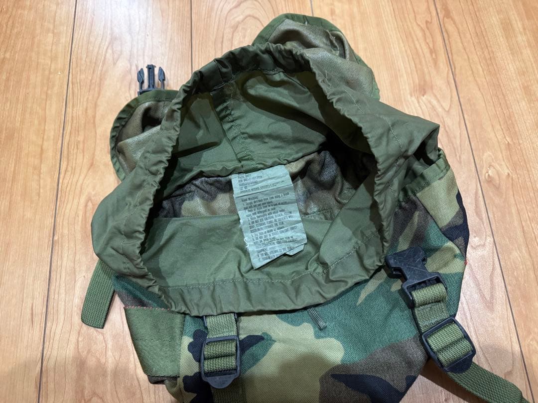 【米軍実物】極上品 米軍のMOLLEフィールドパック ブットパック 97年製